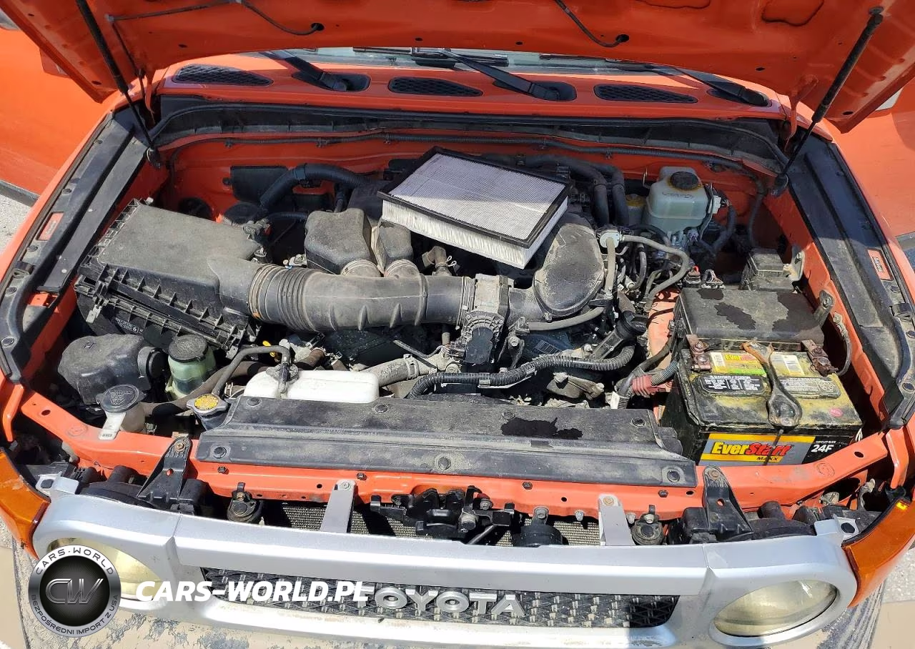2013 Toyota Fj Cruiser Base VIN:JTEBU4BF5DK168261 - 12