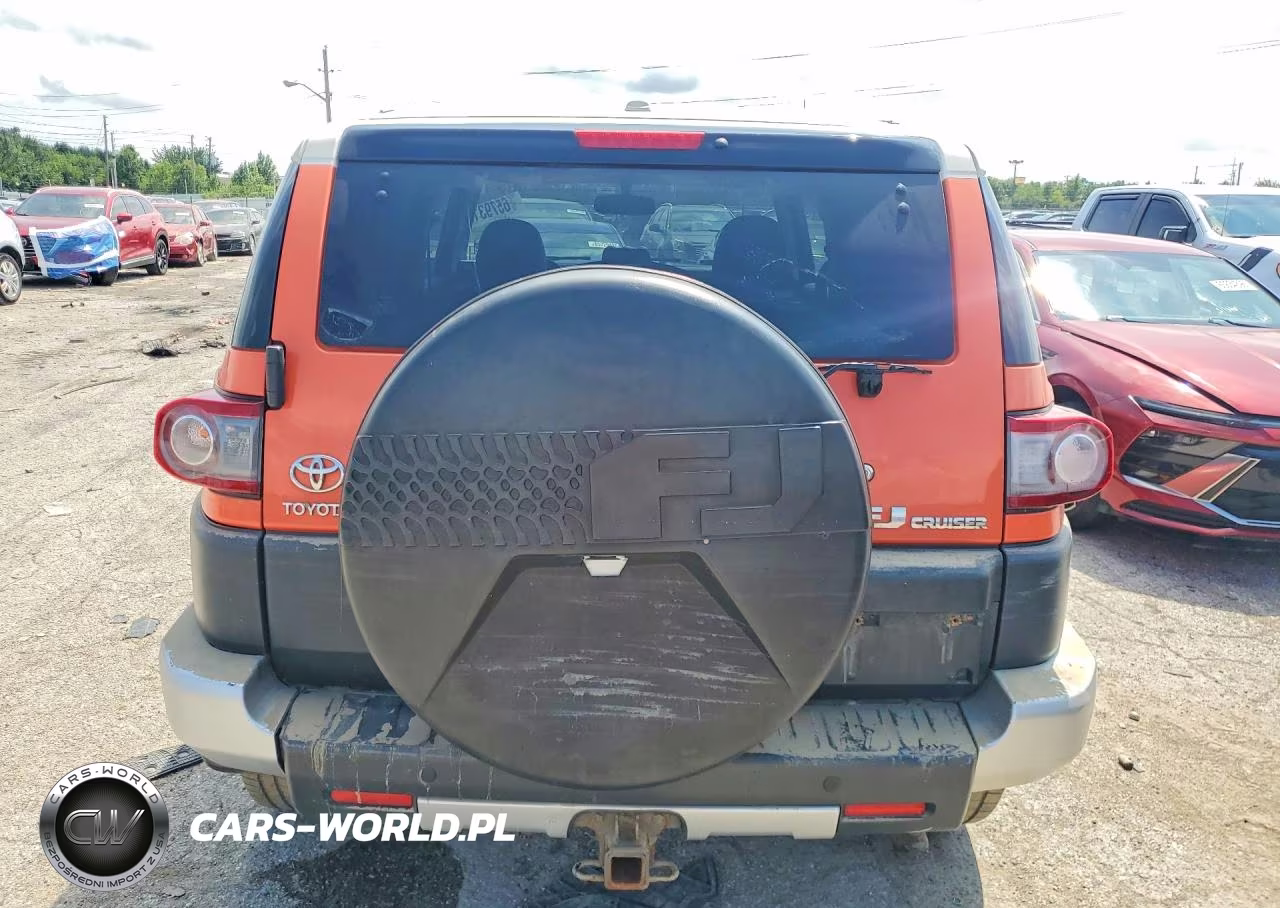2013 Toyota Fj Cruiser Base VIN:JTEBU4BF5DK168261 - 6
