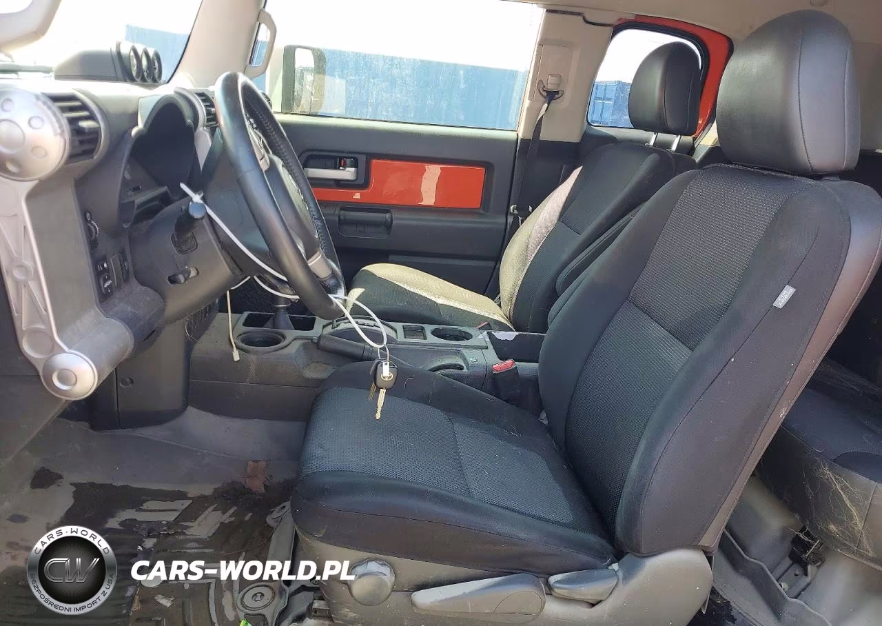 2013 Toyota Fj Cruiser Base VIN:JTEBU4BF5DK168261 - 7