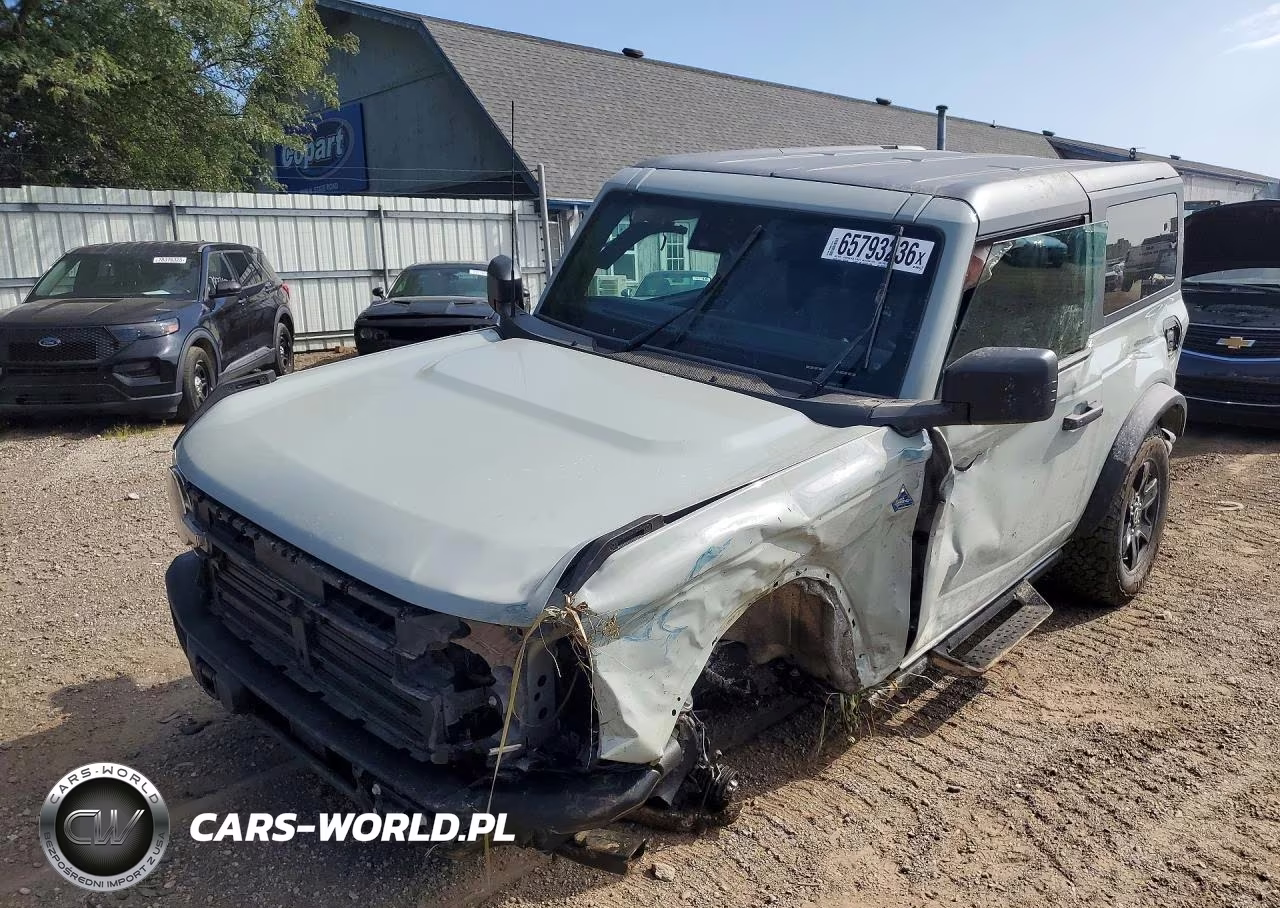 2024 Ford Bronco Black Diamond VIN:1FMDE1AH6RLA80232 - 1