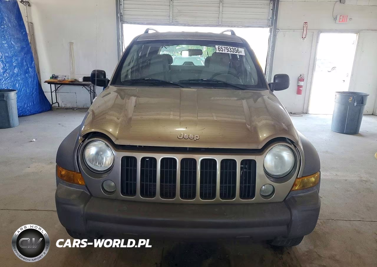 2007 Jeep Liberty Sport VIN:1J4GL48K17W524715 - 5