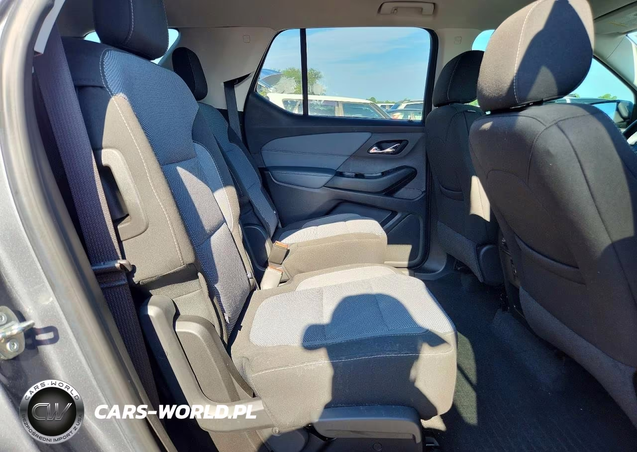 2018 Chevrolet Traverse Lt VIN:1GNERGKW4JJ205880 - 11