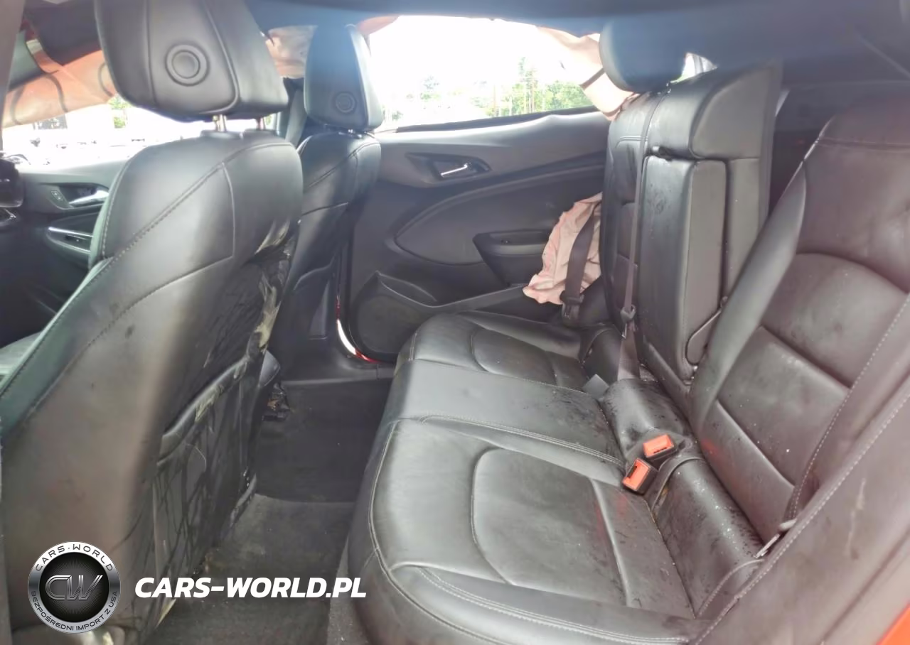 2017 Chevrolet Cruze Premier VIN:3G1BF6SM1HS565137 - 10