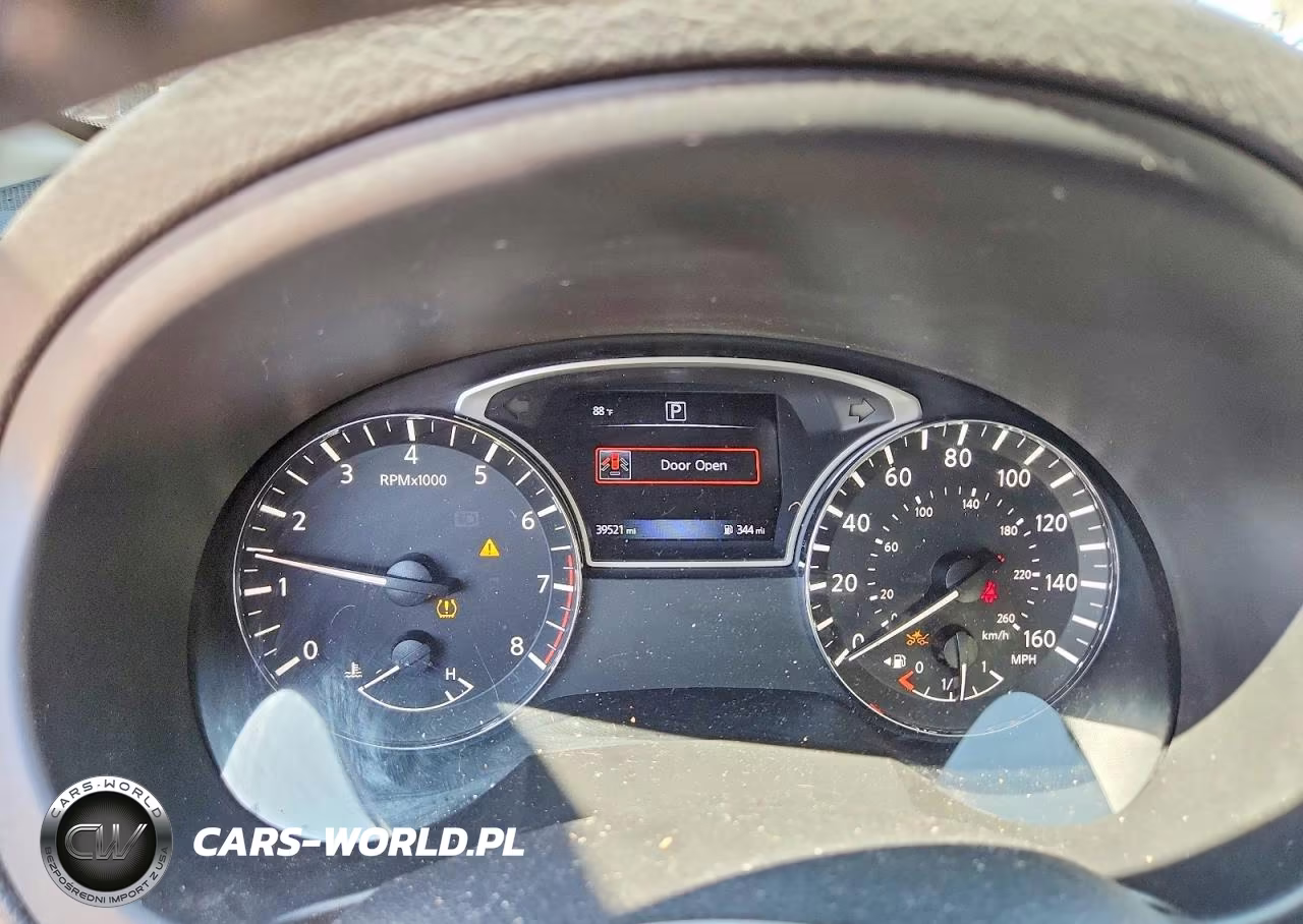 2018 Nissan Altima 2.5 VIN:1N4AL3AP6JC285463 - 9