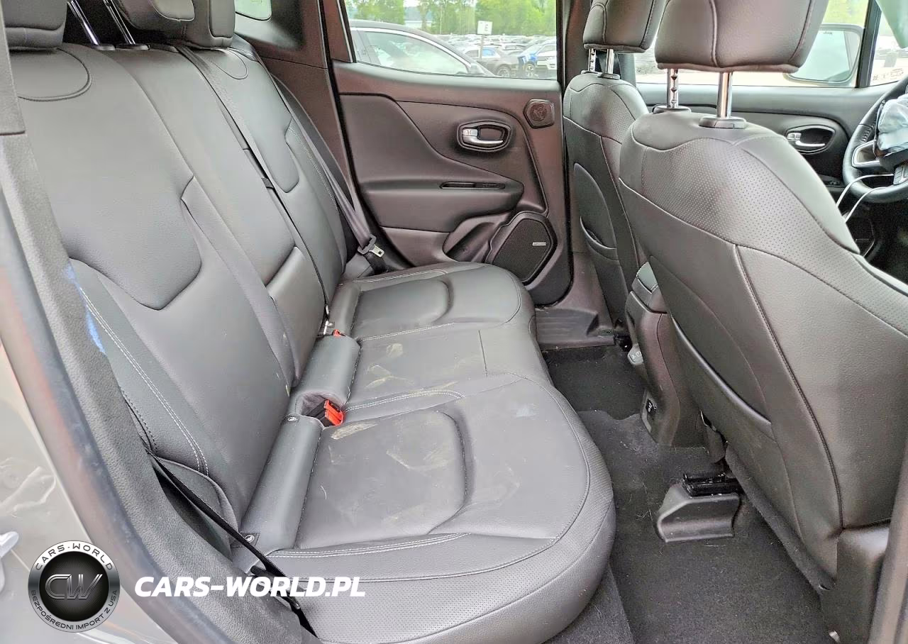 2021 Jeep Renegade Limited VIN:ZACNJDD18MPN33482 - 10