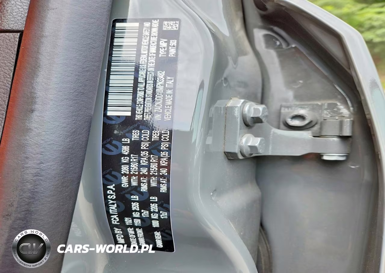 2021 Jeep Renegade Limited VIN:ZACNJDD18MPN33482 - 12