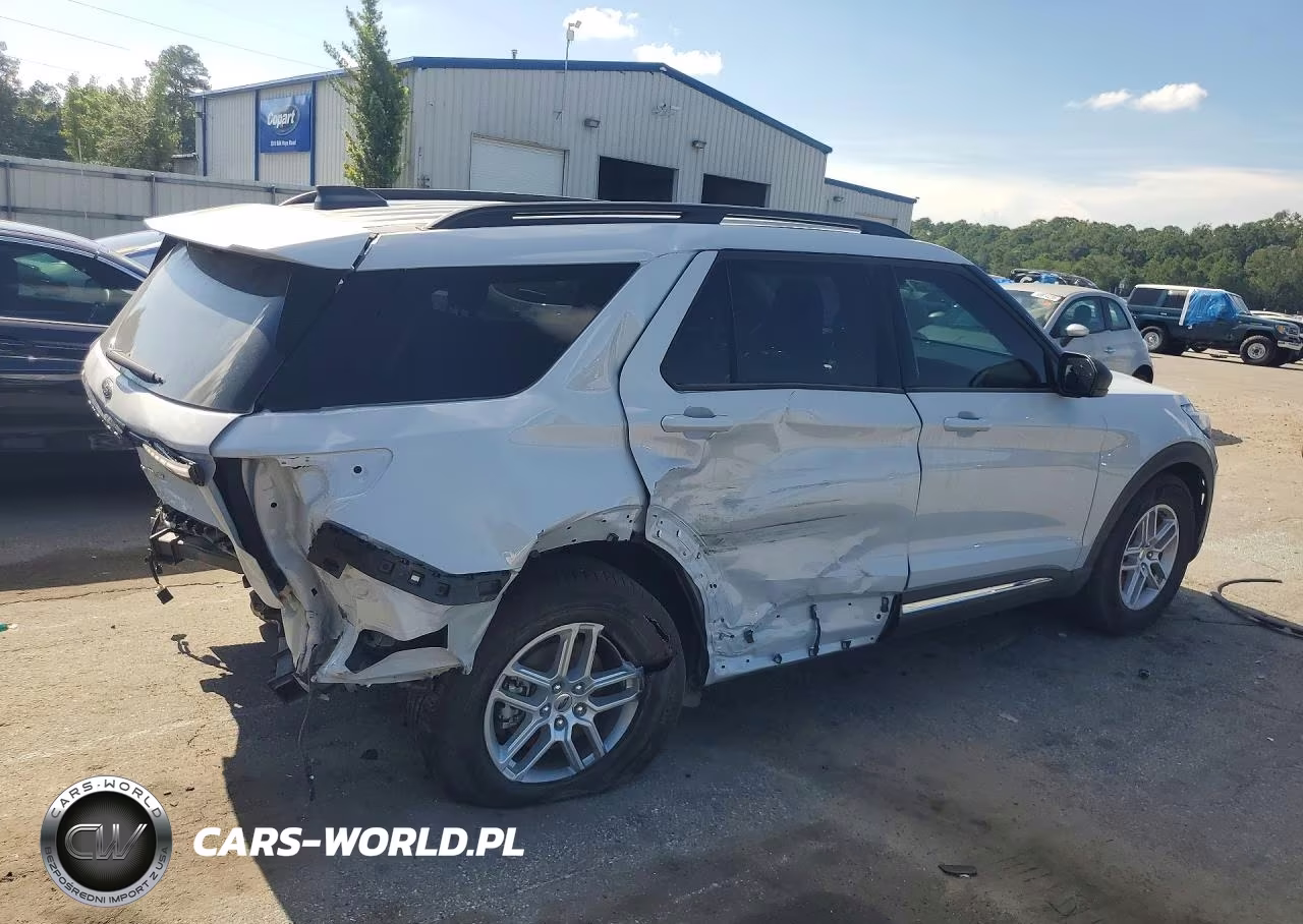 2025 Ford Explorer Active VIN:1FMUK7DH1SGC88959 - 3