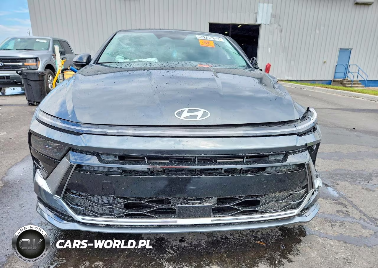 2026 Hyundai Sonata Sel Sport VIN:KMHL64JA3TA572202 - 5