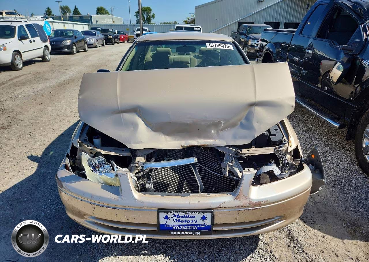 2001 Toyota Camry Le VIN:JT2BG22K510602210 - 5