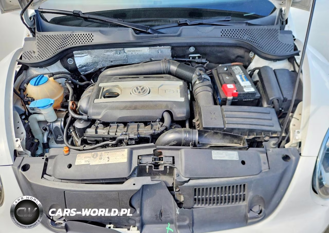 2012 Volkswagen Beetle Turbo VIN:3VW467AT3CM649727 - 11