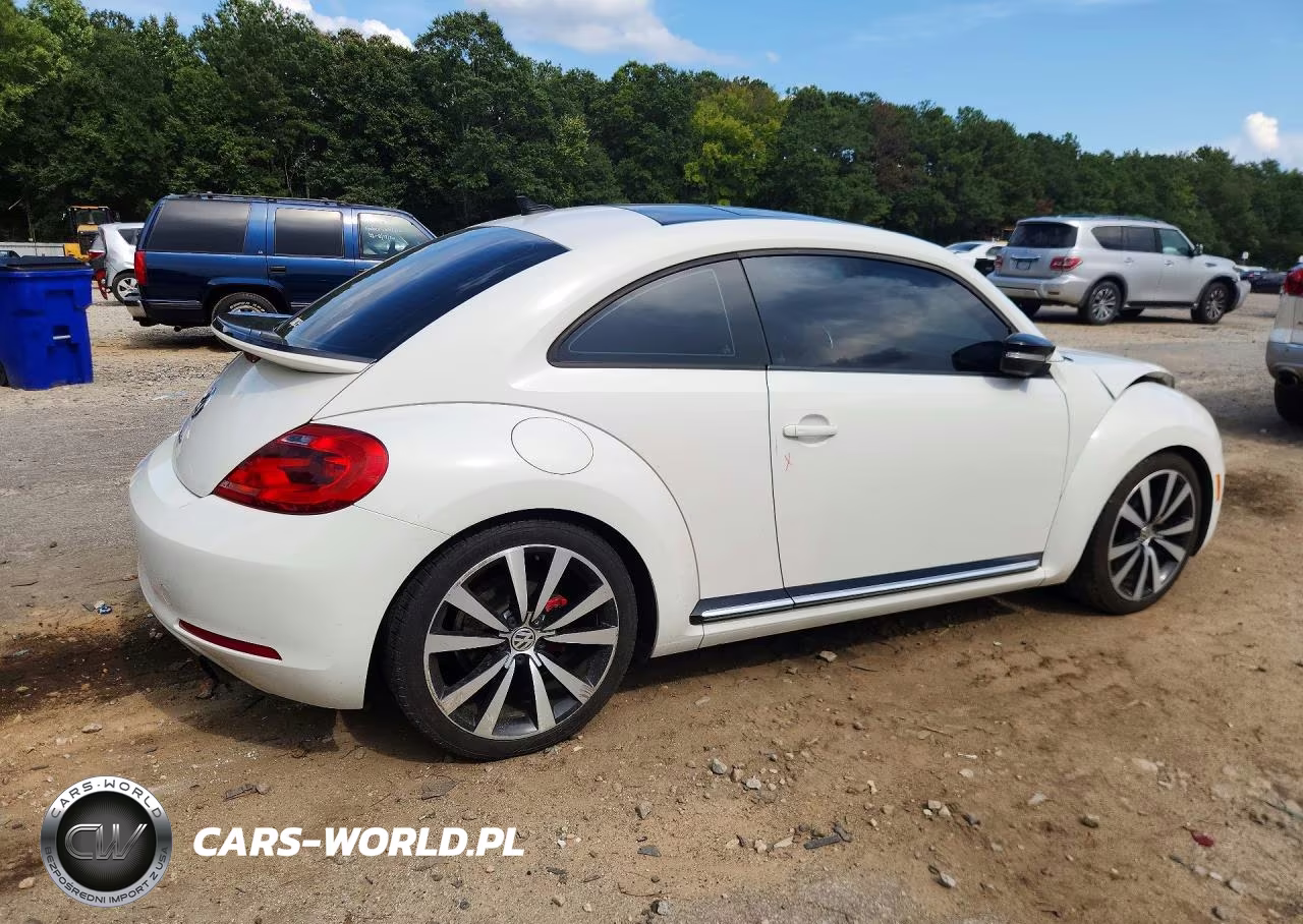 2012 Volkswagen Beetle Turbo VIN:3VW467AT3CM649727 - 3