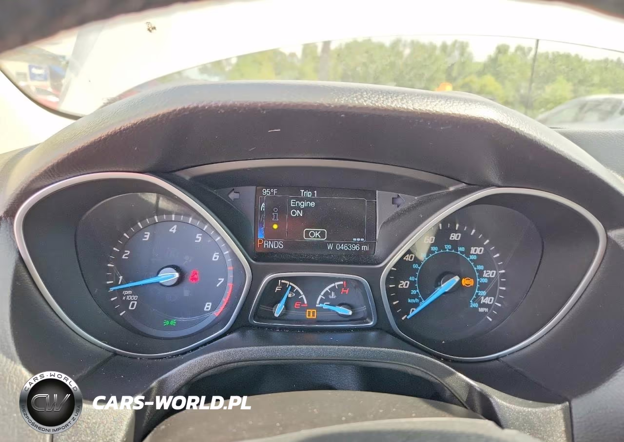 2014 Ford Focus Titanium VIN:1FADP3J2XEL405082 - 9