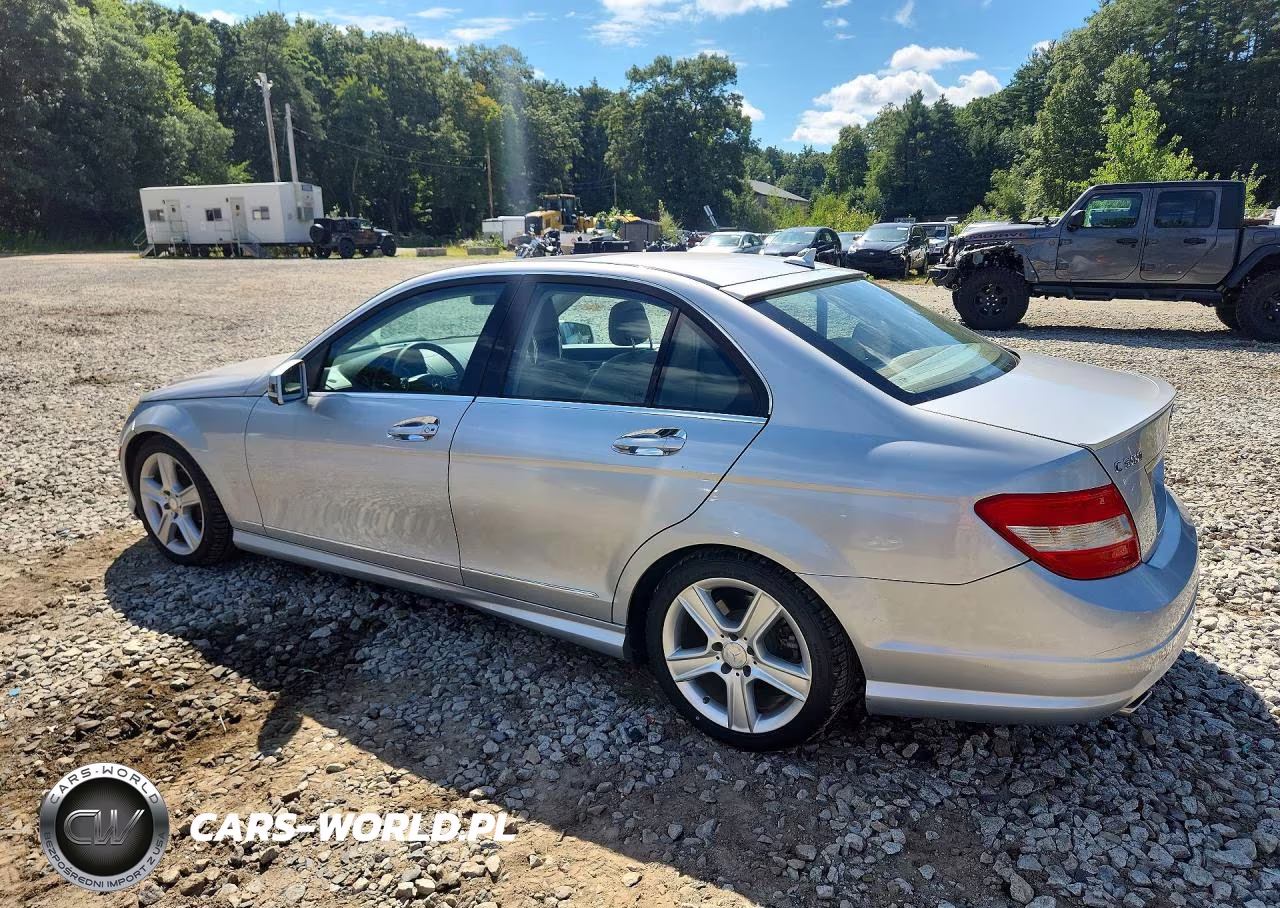 2010 Mercedes-Benz C 300 4Matic VIN:WDDGF8BB9AR126676 - 2