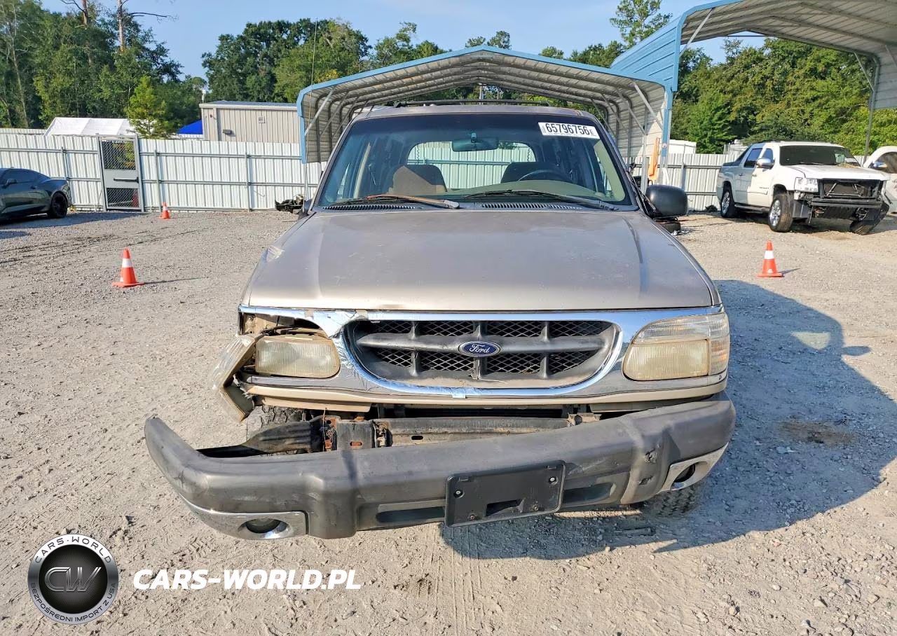 2000 Ford Explorer Xlt VIN:1FMZU63X6YUB44319 - 5
