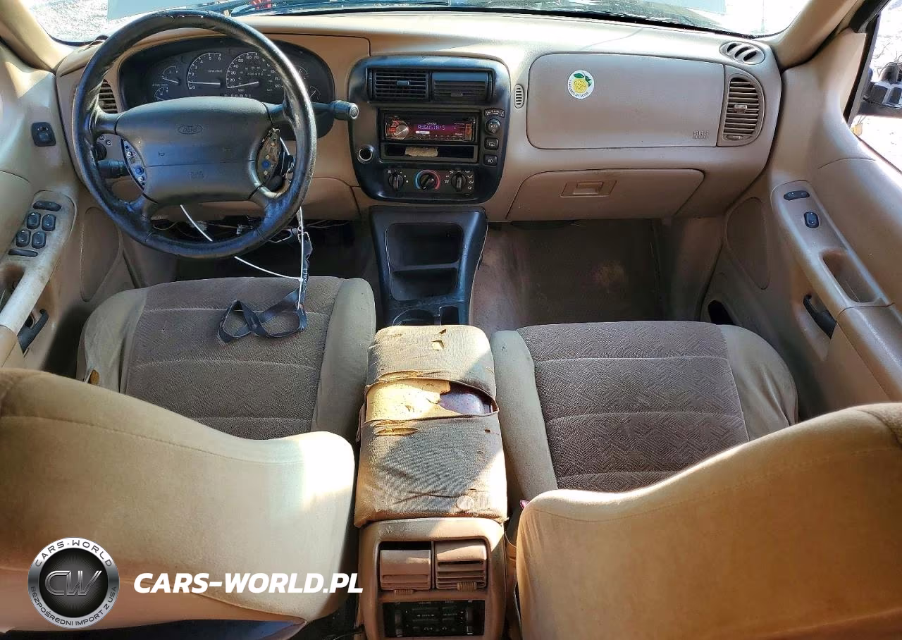 2000 Ford Explorer Xlt VIN:1FMZU63X6YUB44319 - 8