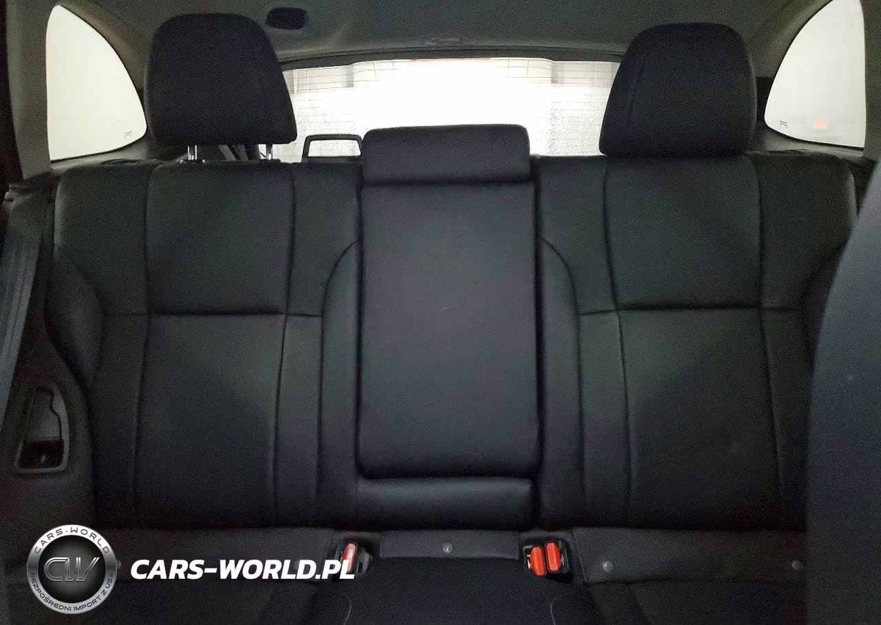 2024 Subaru Outback Touring VIN:4S4BTGPD8R3111520 - 10