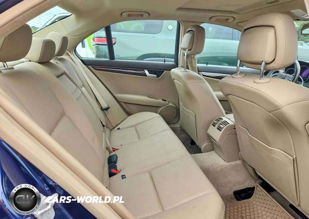 2014 Mercedes-Benz C 300 4Matic VIN:WDDGF8AB6ER322923 - 10