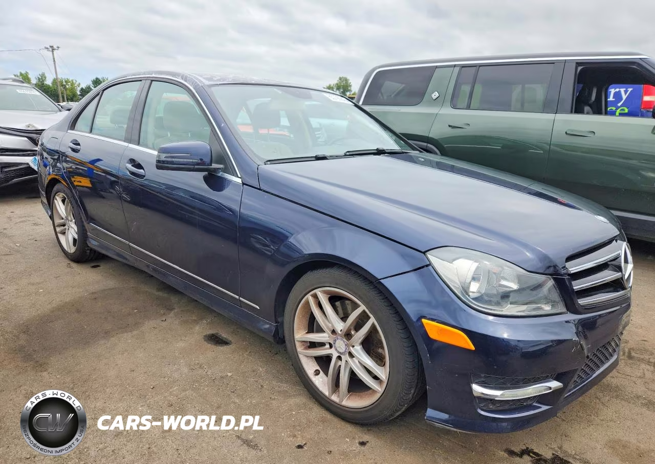 2014 Mercedes-Benz C 300 4Matic VIN:WDDGF8AB6ER322923 - 4