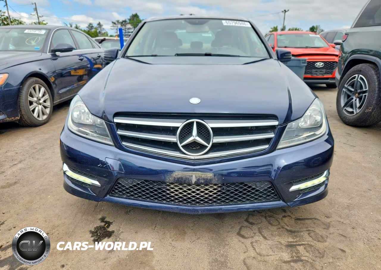 2014 Mercedes-Benz C 300 4Matic VIN:WDDGF8AB6ER322923 - 5