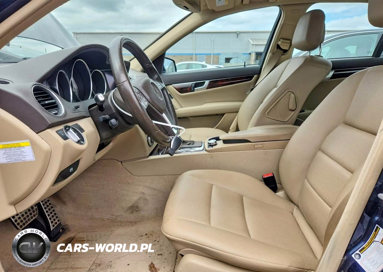 2014 Mercedes-Benz C 300 4Matic VIN:WDDGF8AB6ER322923 - 7