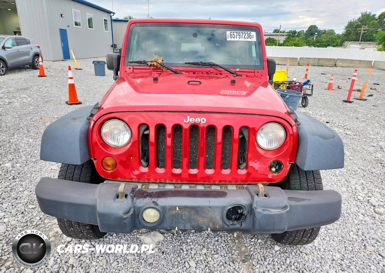 2009 Jeep Wrangler X VIN:1J4FA24119L764094 - 5