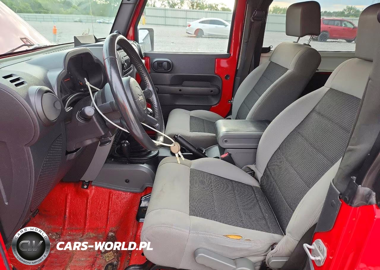 2009 Jeep Wrangler X VIN:1J4FA24119L764094 - 7