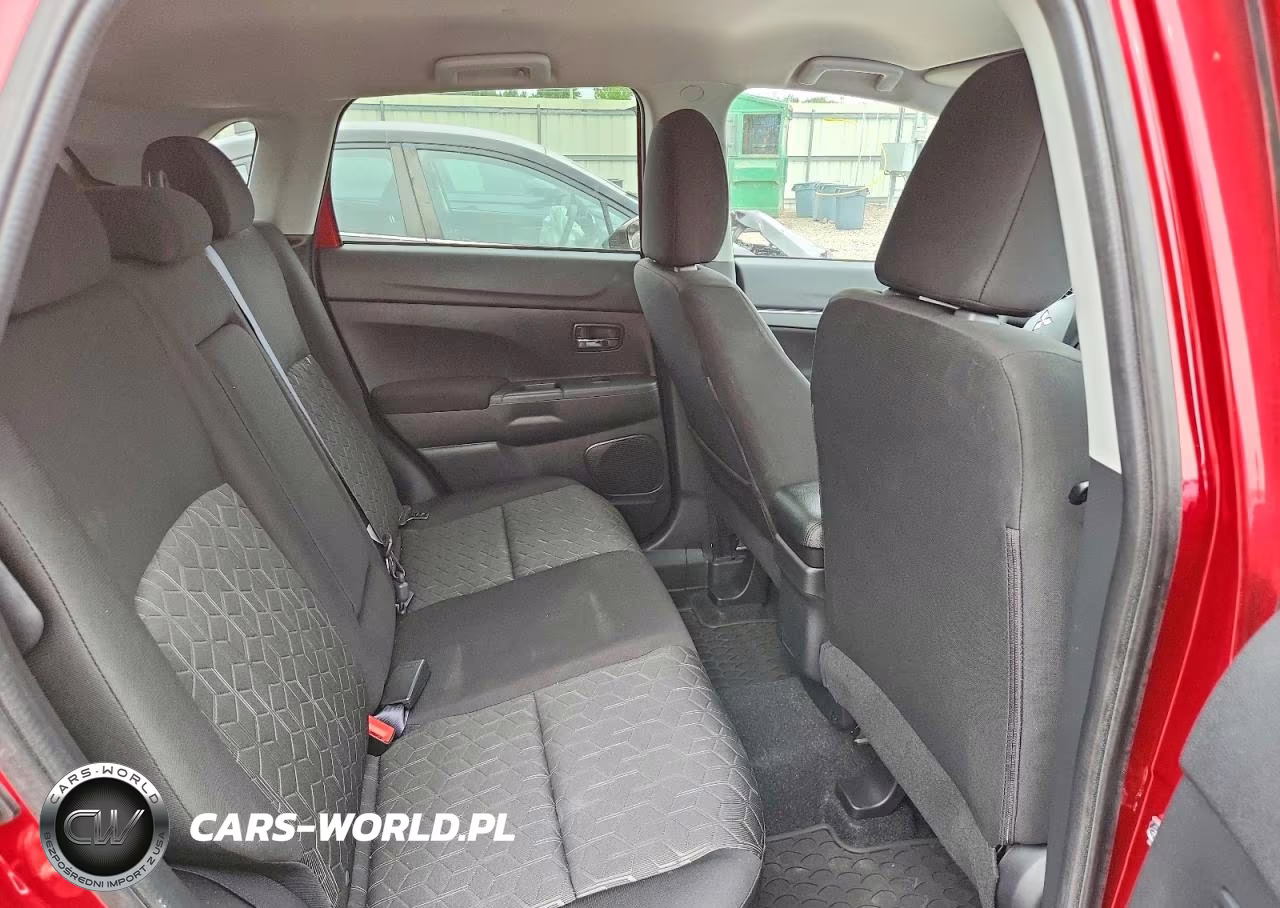 2023 Mitsubishi Outlander Sport S-Se VIN:JA4ARUAU7PU012288 - 10