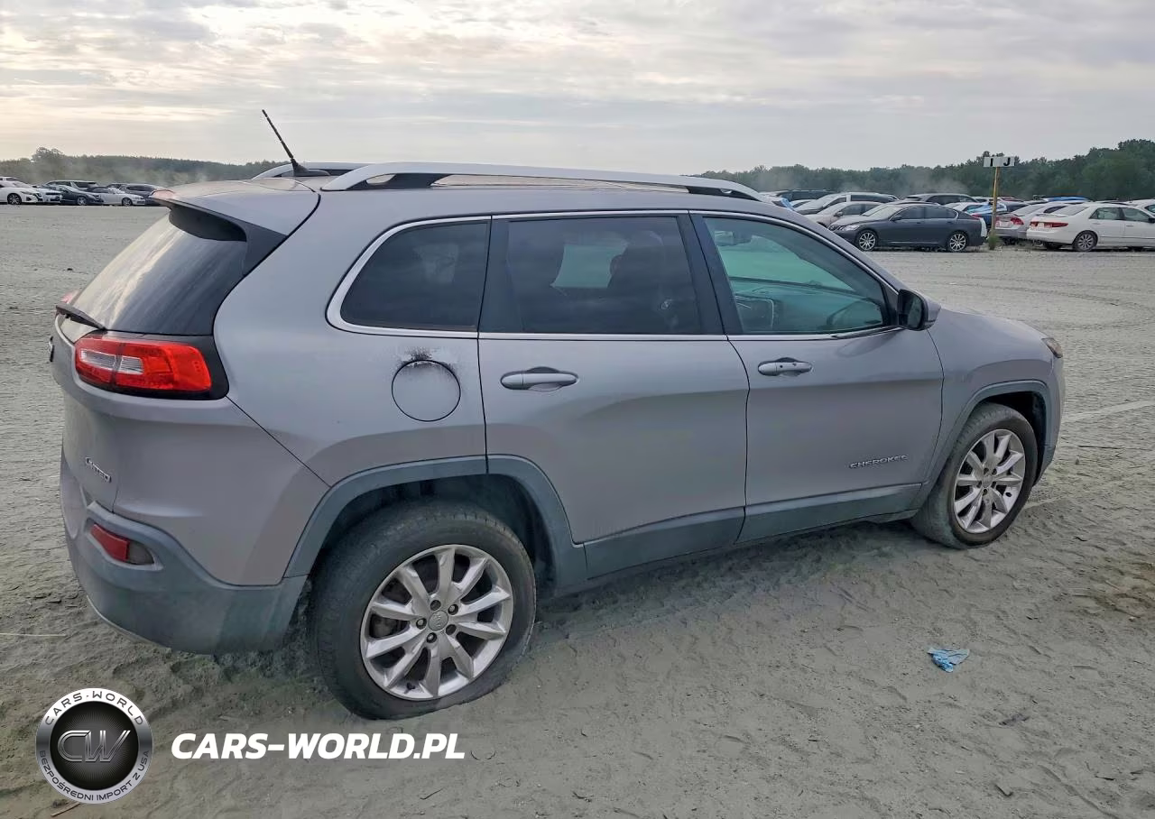 2015 Jeep Cherokee Limited VIN:1C4PJLDS4FW525495 - 3