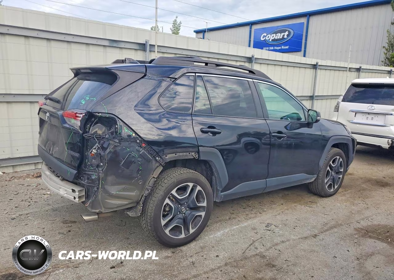 2020 Toyota Rav4 Adventure VIN:2T3J1RFV2LC111935 - 3