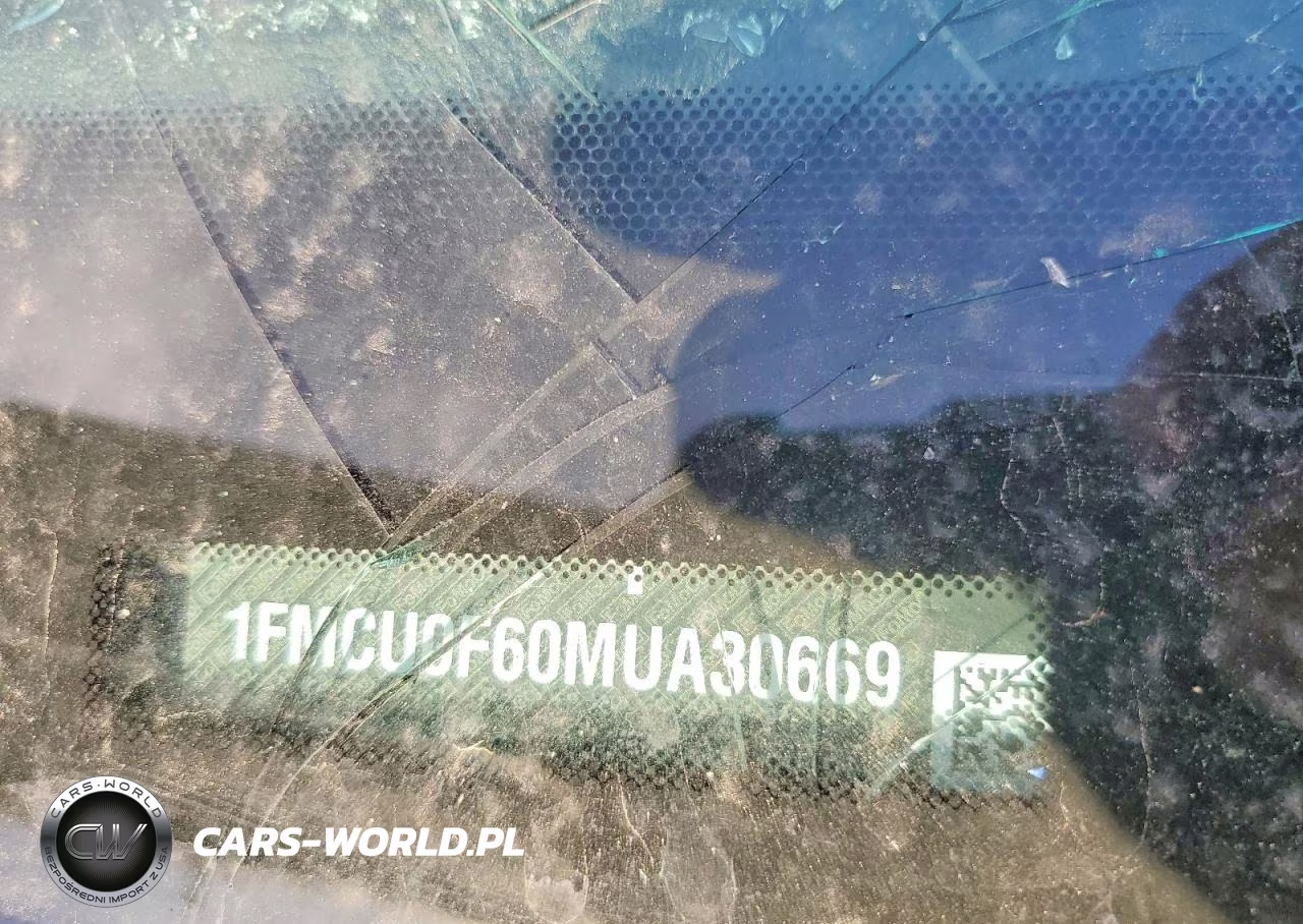 2021 Ford Escape S VIN:1FMCU0F60MUA30669 - 13