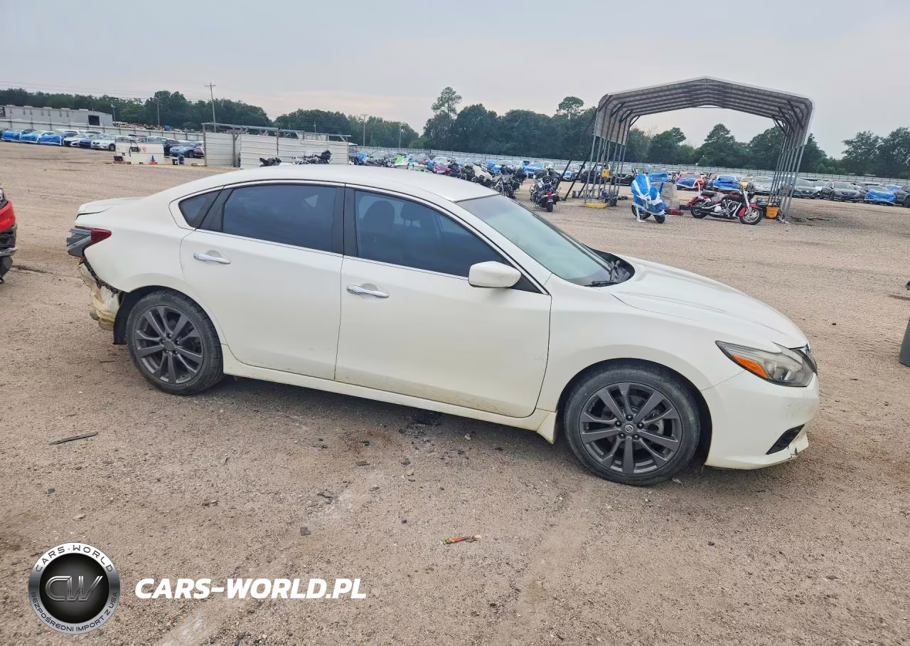 2018 Nissan Altima 2.5 Sr VIN:1N4AL3AP2JC296458 - 4