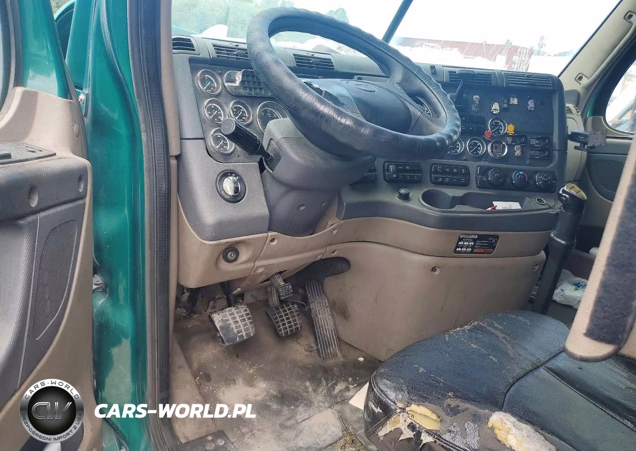 2010 Freightliner Cascadia 125 VIN:1FUJGLDR1ALAF1055 - 8