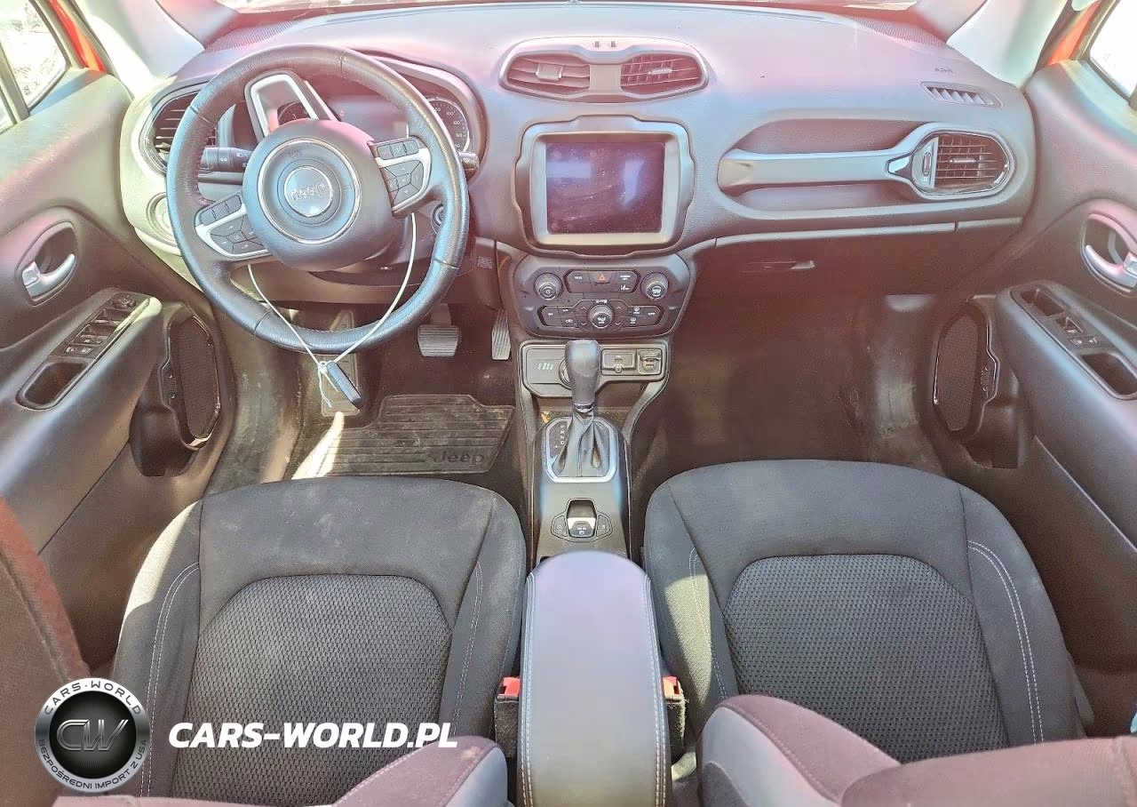 2023 Jeep Renegade Altitude VIN:ZACNJDE16PPP11523 - 8