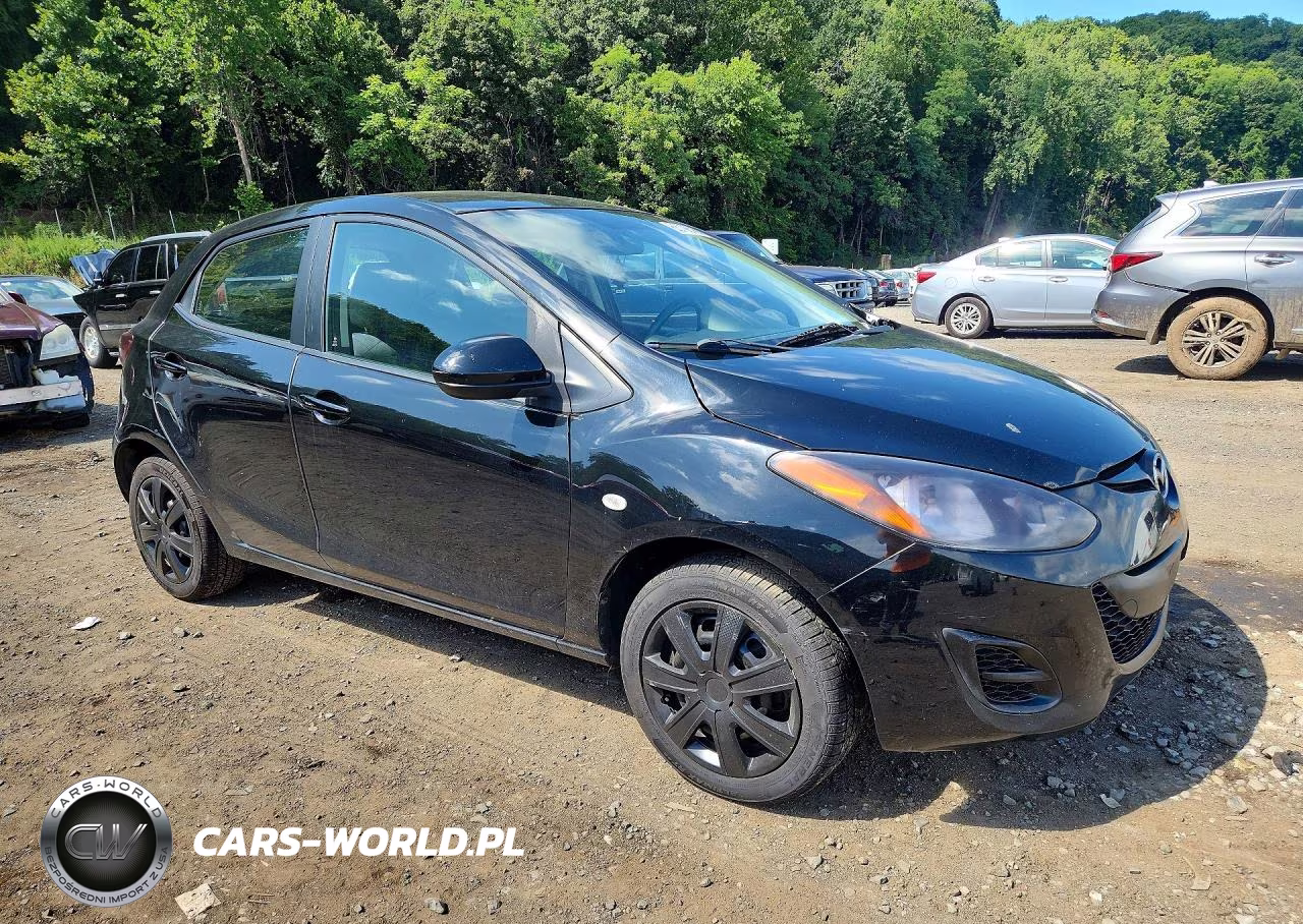 2013 Mazda Mazda2 VIN:JM1DE1KZ3D0163672 - 4