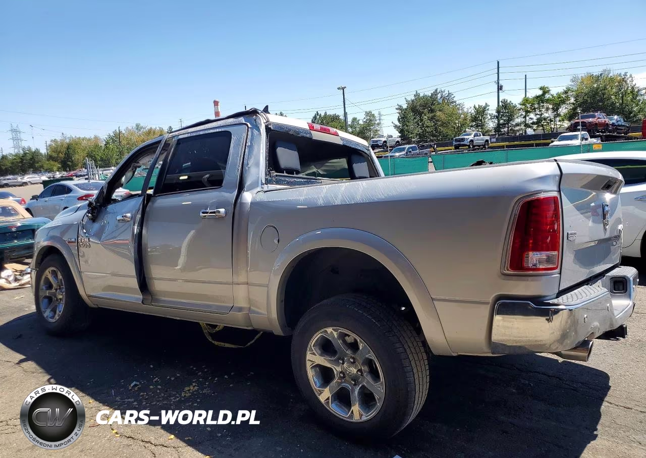 2016 Ram 1500 Laramie VIN:1C6RR7NT1GS363194 - 2