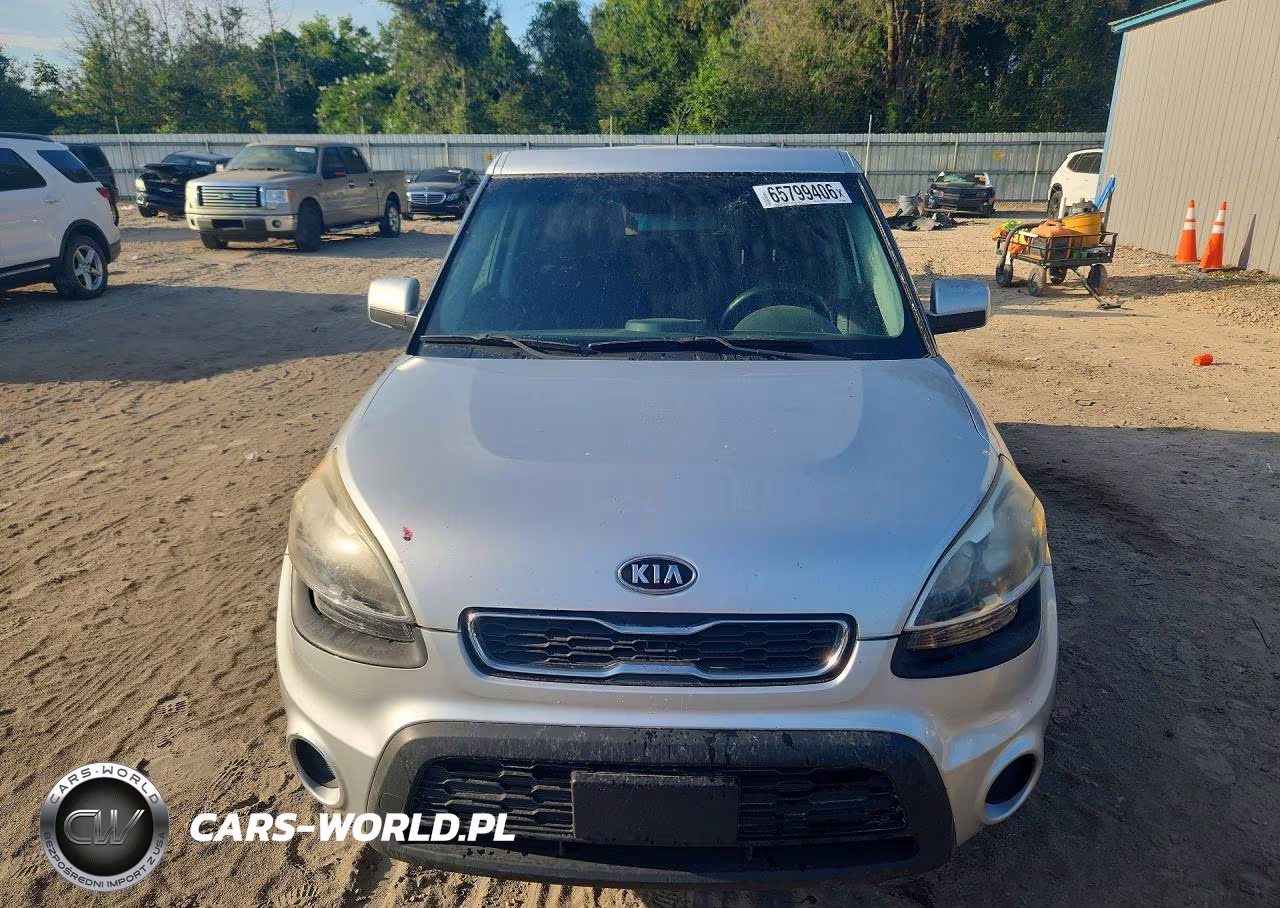 2012 Kia Soul Base VIN:KNDJT2A50C7442466 - 5