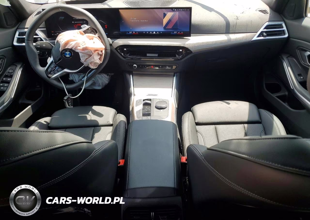 2025 BMW 330I VIN:3MW69CW00S8F50782 - 8