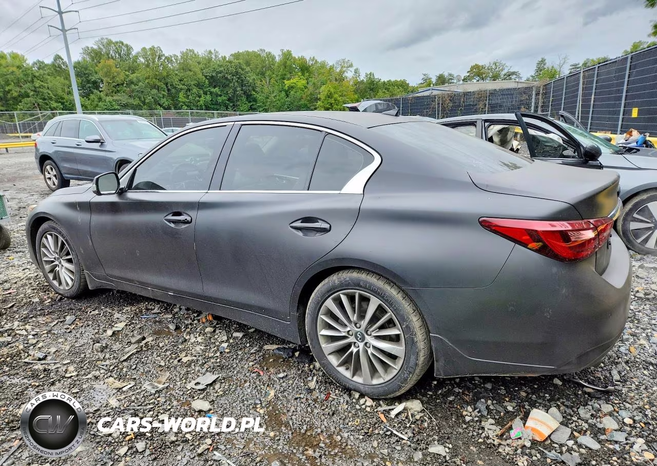 2018 Infiniti Q50 3.0T Luxe VIN:JN1EV7AR9JM445962 - 2