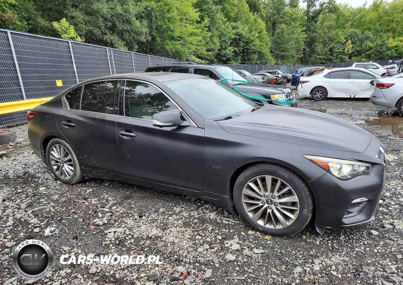 2018 Infiniti Q50 3.0T Luxe VIN:JN1EV7AR9JM445962 - 4
