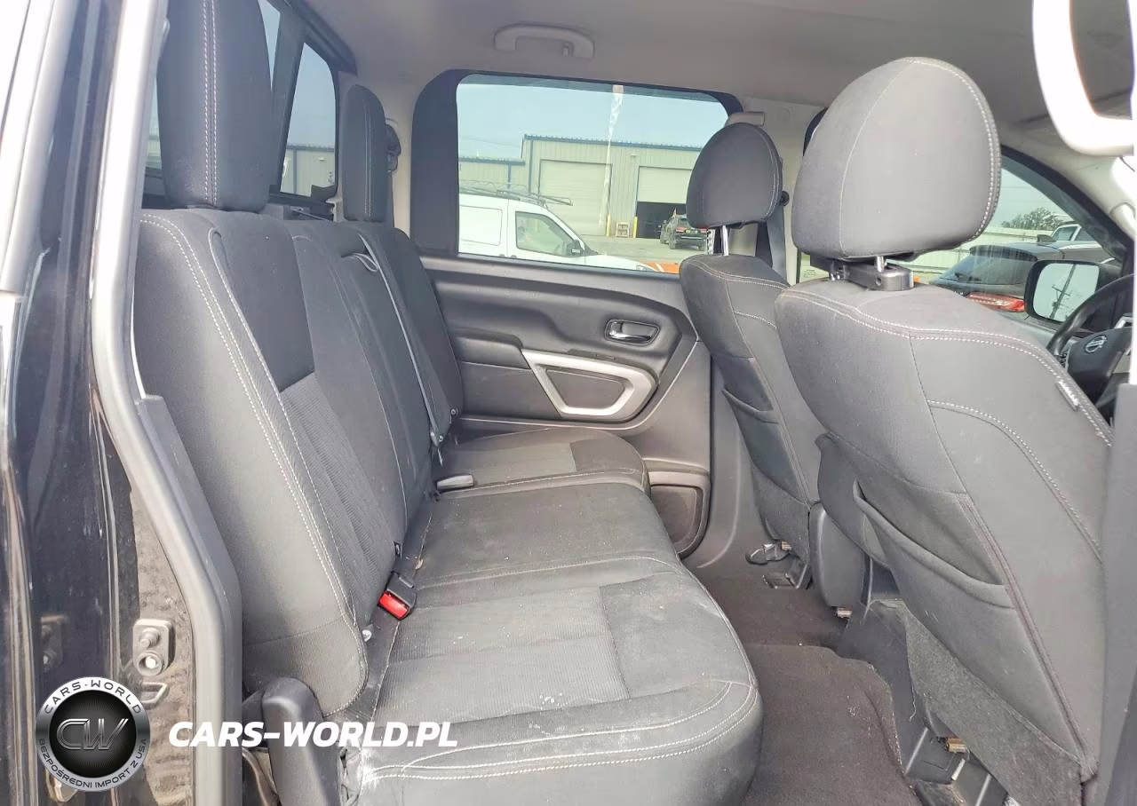 2017 Nissan Titan S VIN:1N6AA1EJ6HN524693 - 10