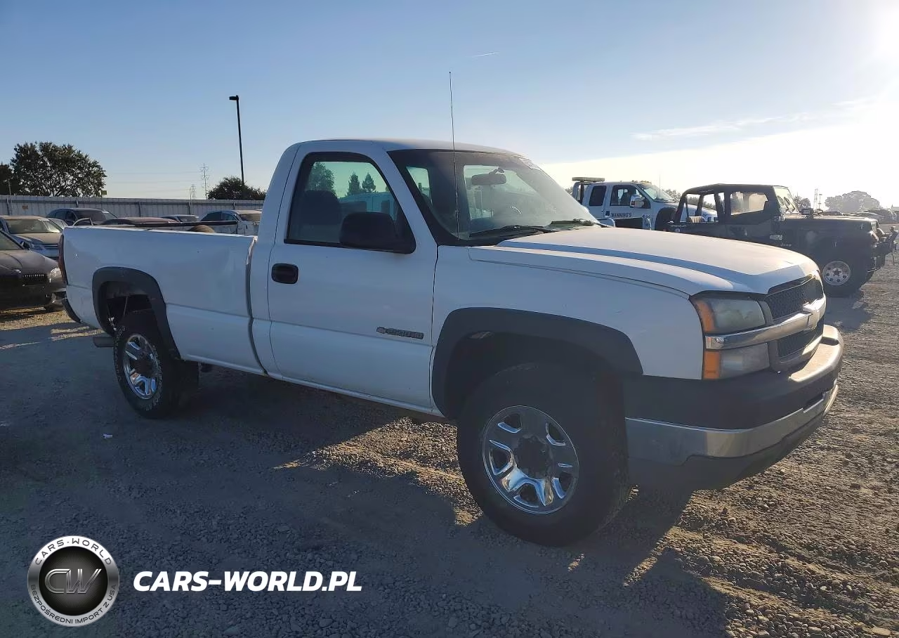 2004 Chevrolet Silverado C2500 Heavy Duty VIN:1GCHC24U04E140092 - 4