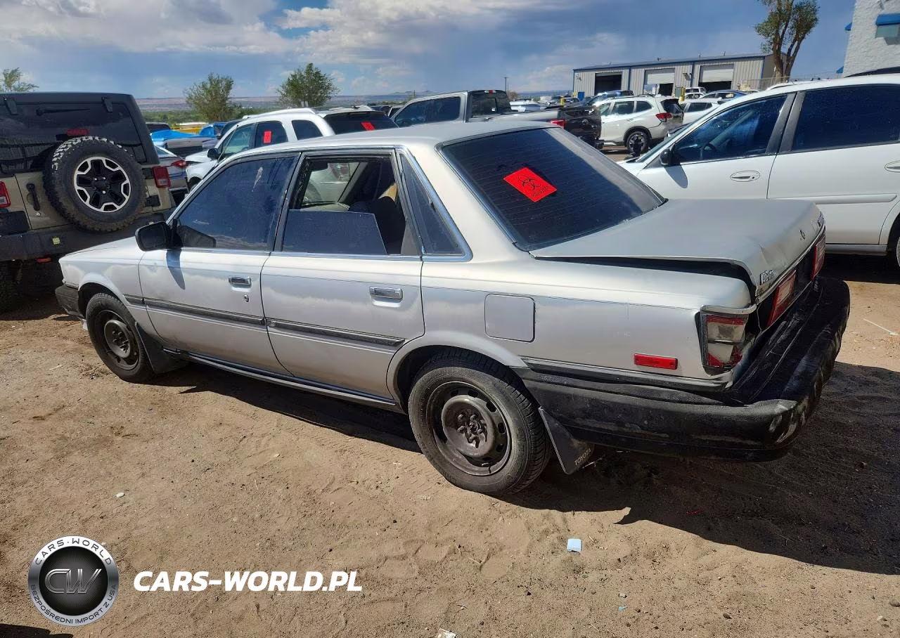1989 Toyota Camry Deluxe VIN:JT2SV21JXK0025920 - 2