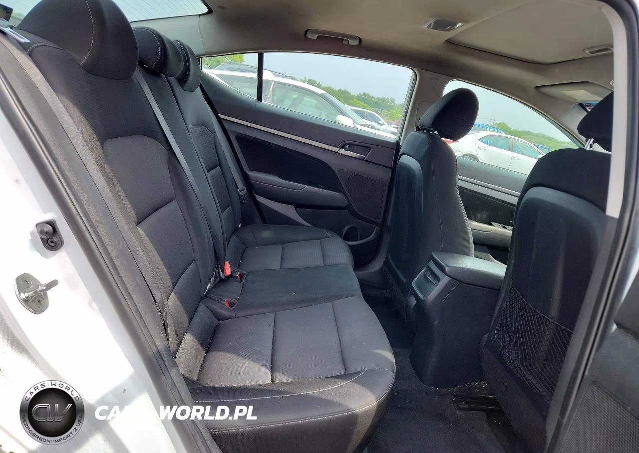 2018 Hyundai Elantra Value Edition VIN:5NPD84LF3JH306146 - 10