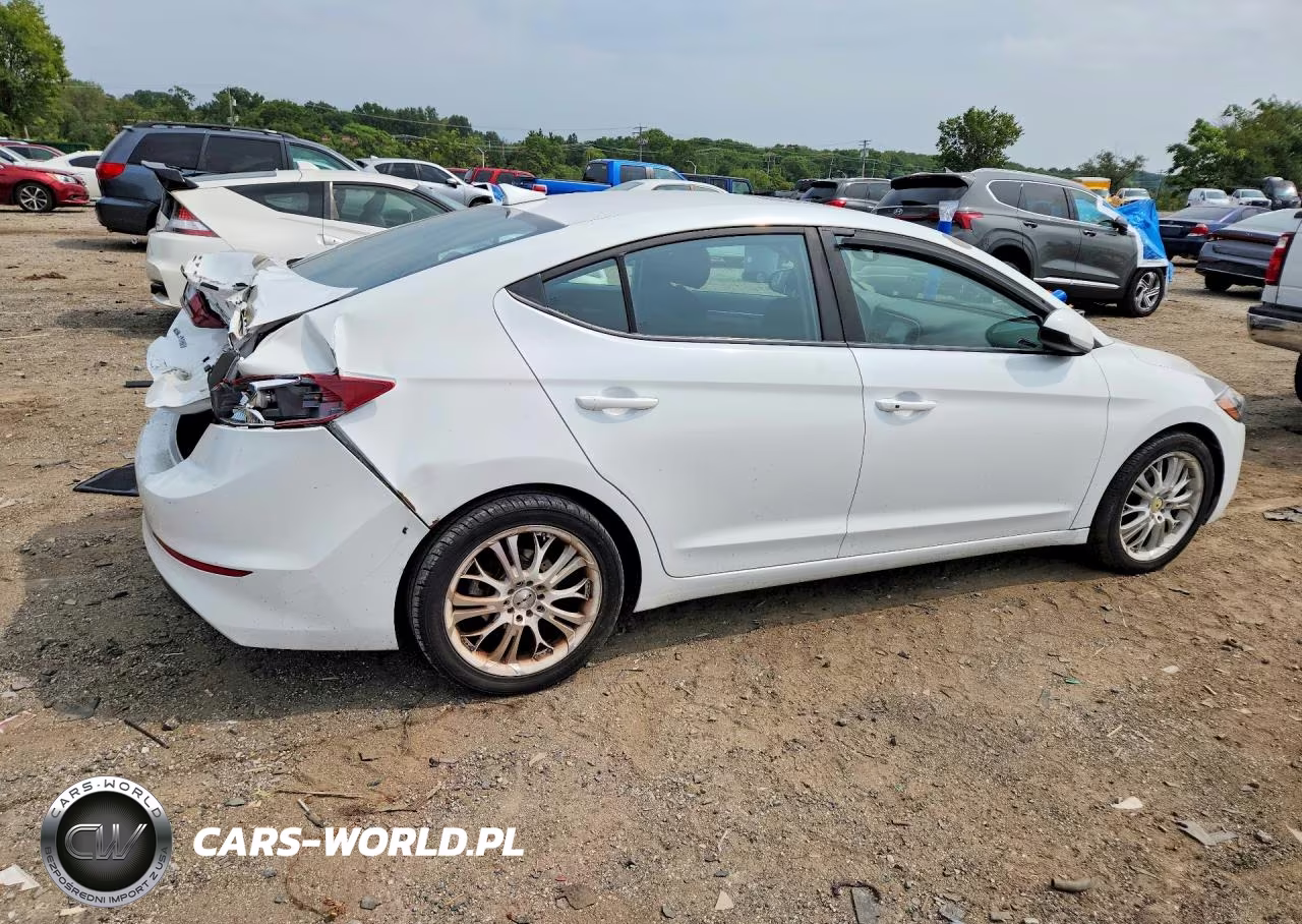 2018 Hyundai Elantra Value Edition VIN:5NPD84LF3JH306146 - 3