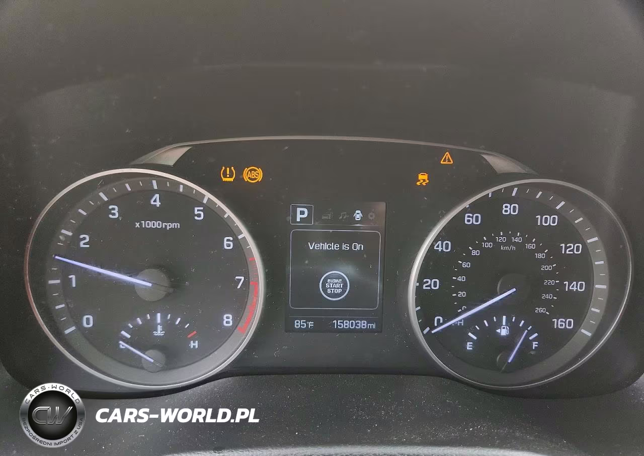 2018 Hyundai Elantra Value Edition VIN:5NPD84LF3JH306146 - 9