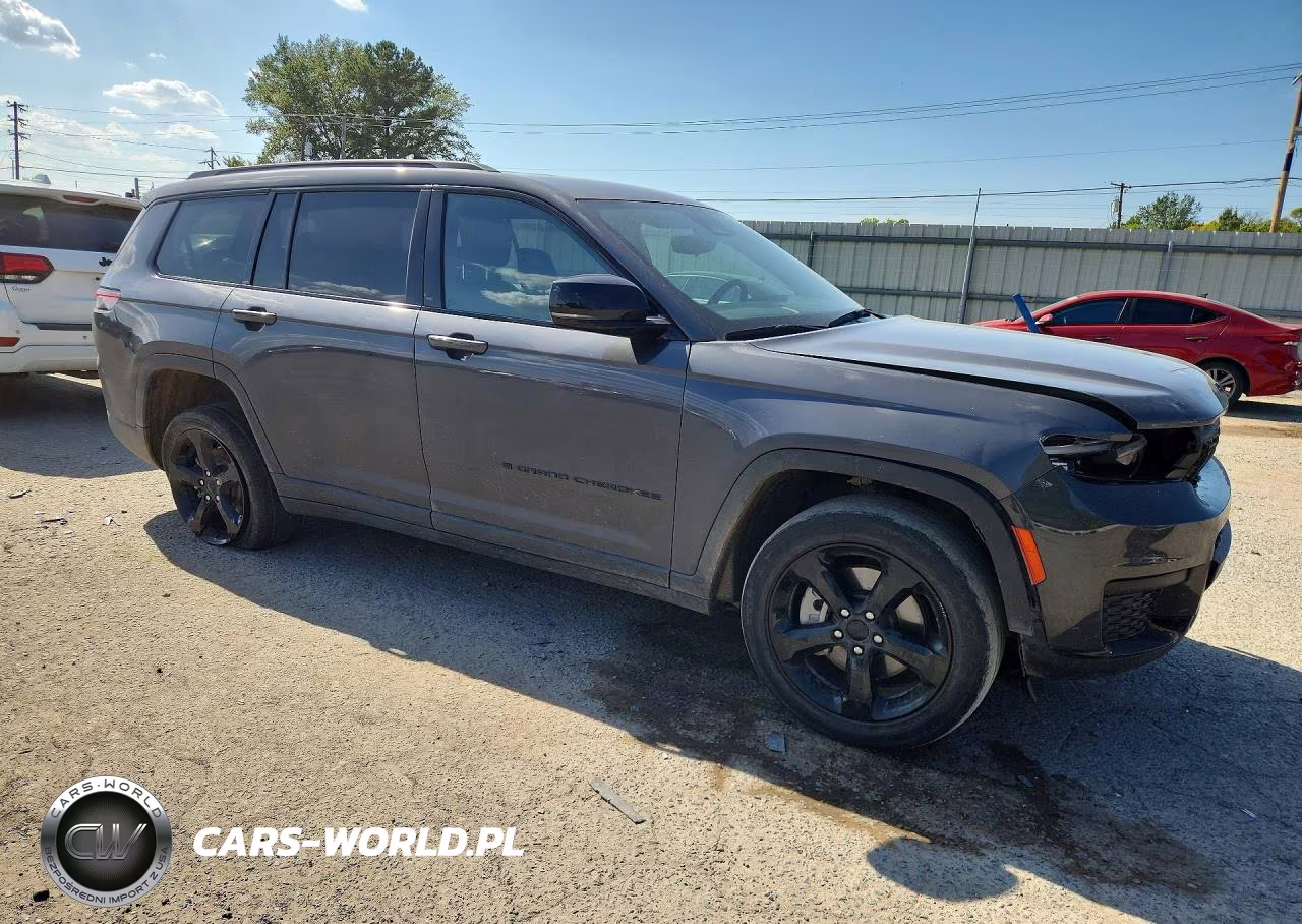 2023 Jeep Grand Cherokee L Laredo VIN:1C4RJJAG3P8891192 - 4