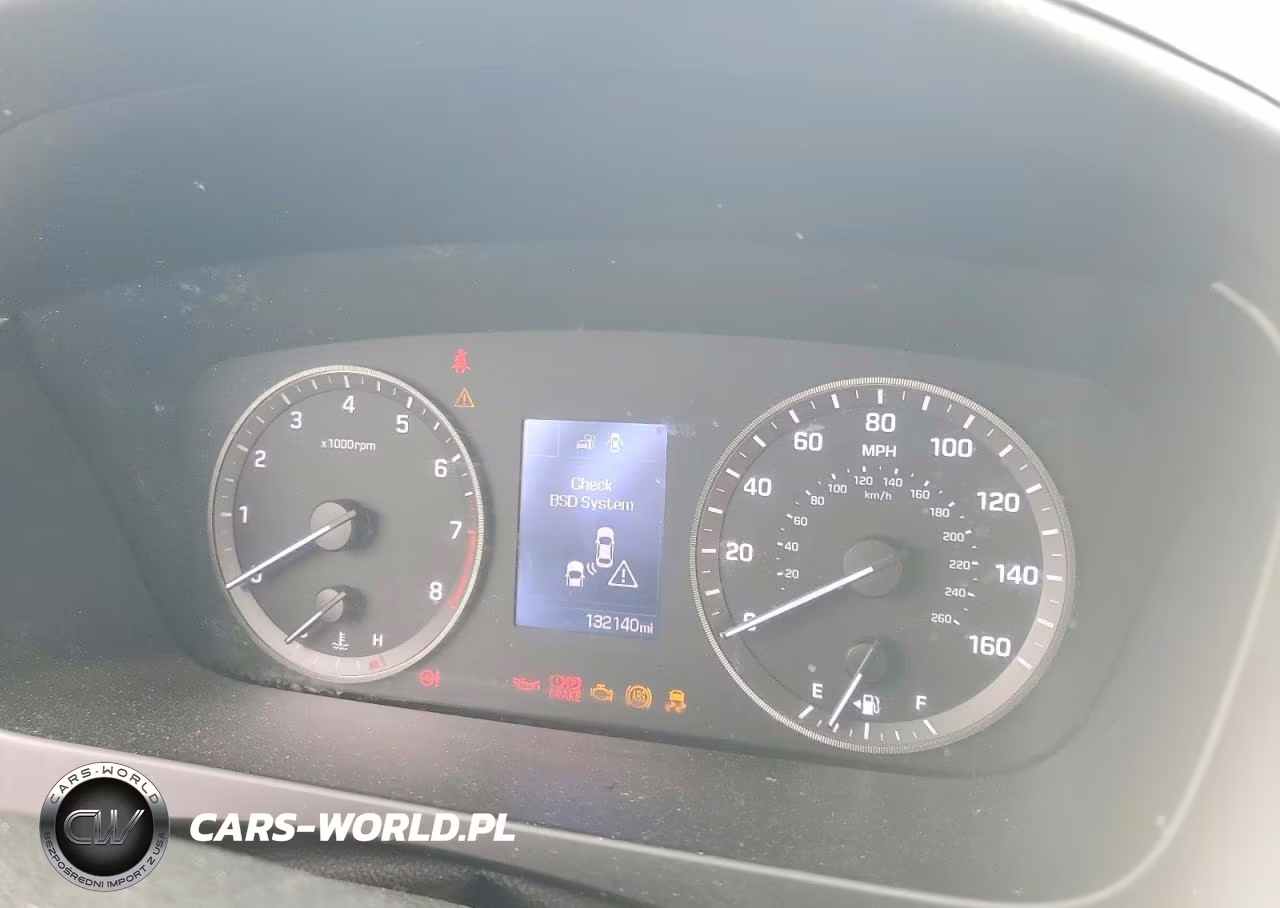 2016 Hyundai Sonata Sport VIN:5NPE34AF6GH311372 - 9