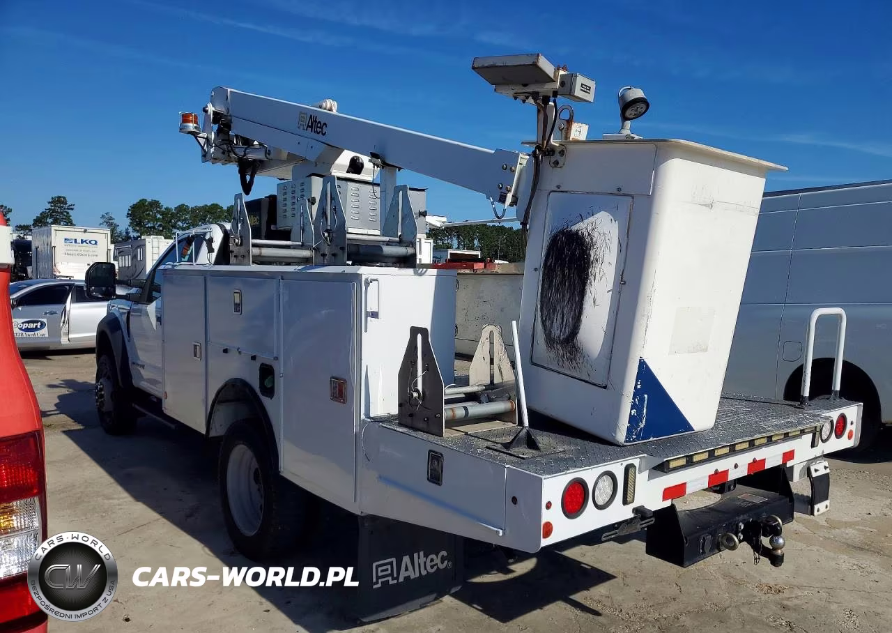2017 Ford F450 Super Duty Bucket Truck VIN:1FDUF4GT1HED95386 - 2