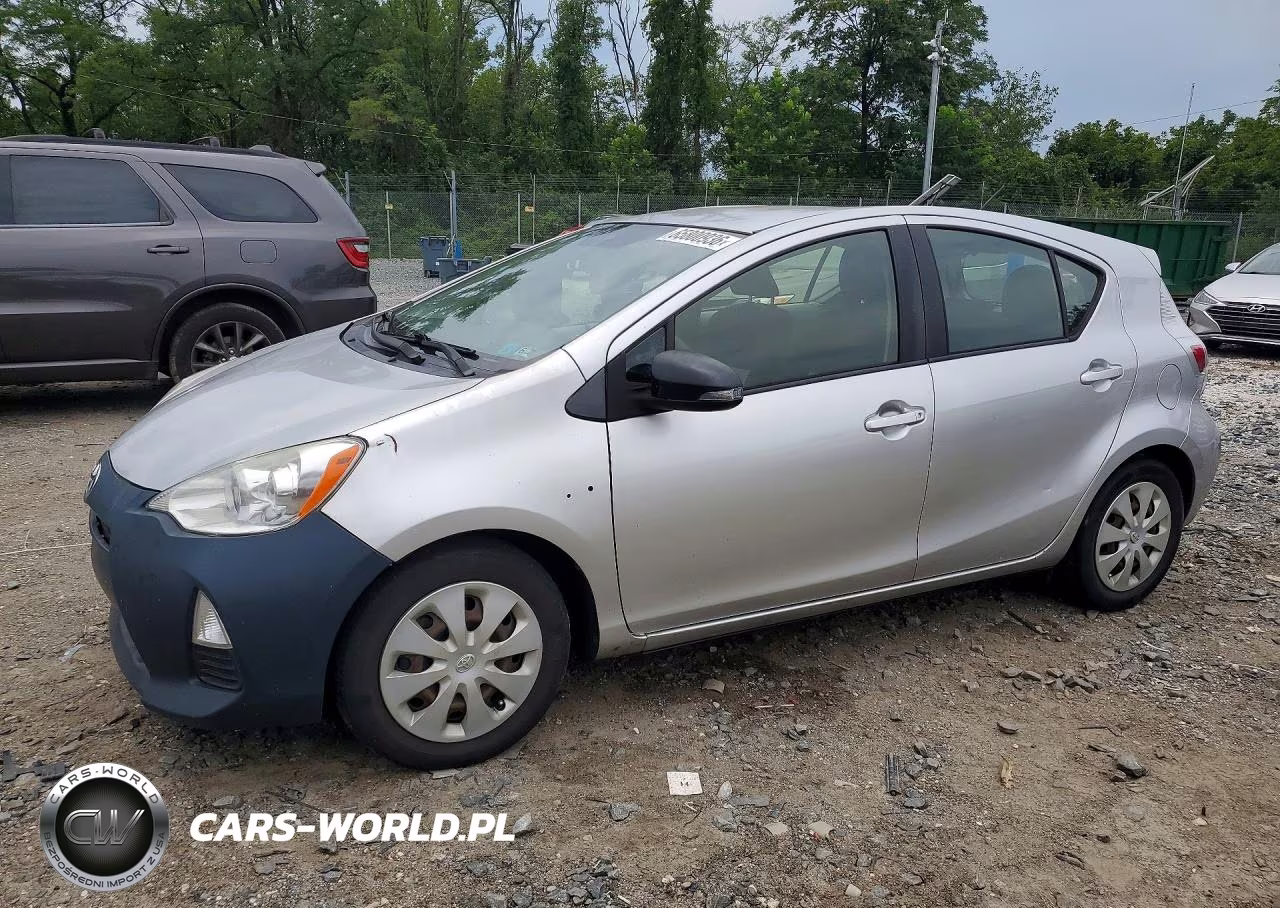 2012 Toyota Prius C Two – zdjęcie 1 z 12