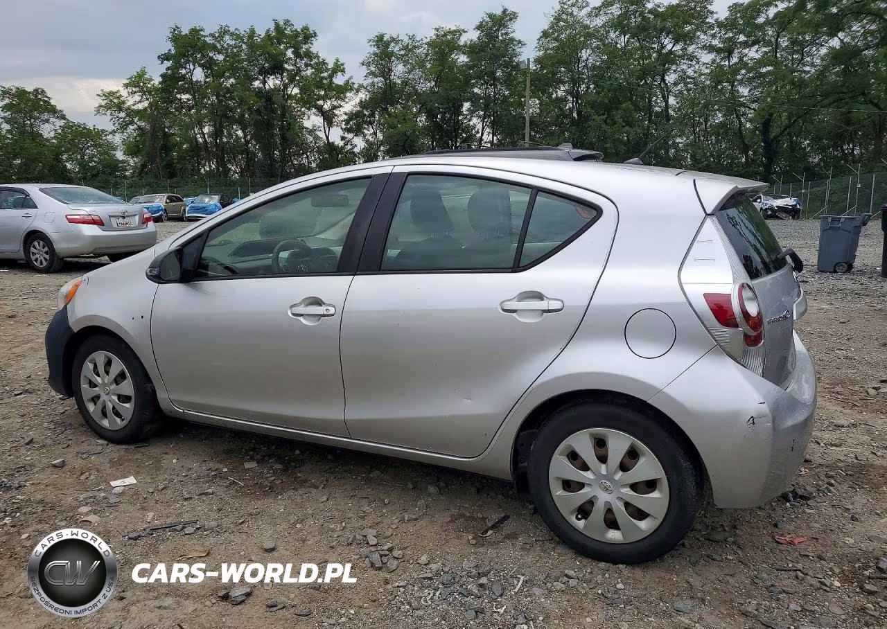 2012 Toyota Prius C Two VIN:JTDKDTB34C1014973 - 2
